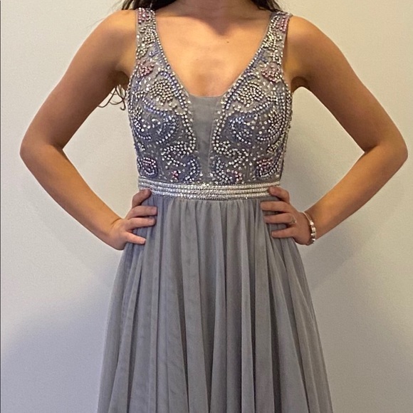 Long special occasion dress - Picture 4 of 6